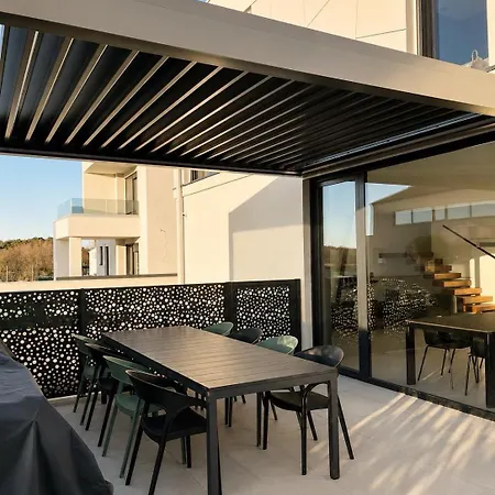 Villa9eleven Villa *