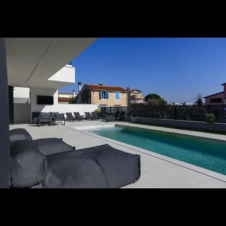 Villa9eleven Villa *